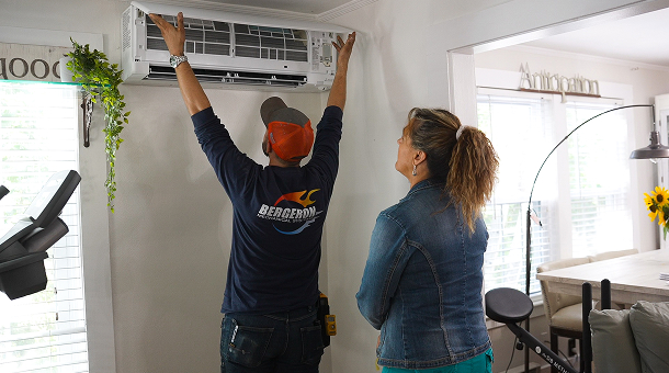 Vermont HVAC technician installing air conditioner